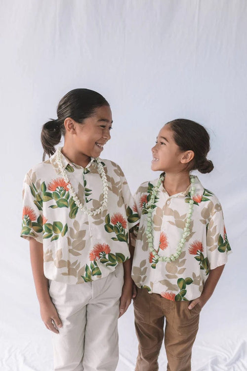 Pohaku Hawaii Keiki Boy's Aloha Shirt in Ohia Lehua Kalea Boys Aloha Shirt in Dark Green | Keiki Aloha Shirt | graysgazette graysgazette