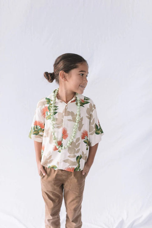 Pohaku Hawaii Keiki Boy's Aloha Shirt in Ohia Lehua Kalea Boys Aloha Shirt in Dark Green | Keiki Aloha Shirt | graysgazette graysgazette